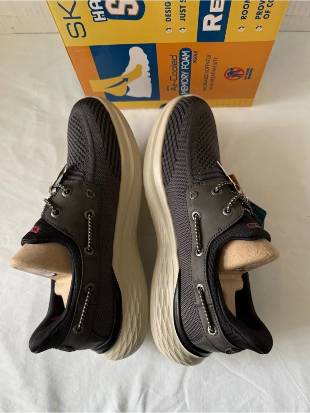 Skechers Lawson Parasail Shoes Hands Free Slip-ins Chocolate -Black Mens 8 New
